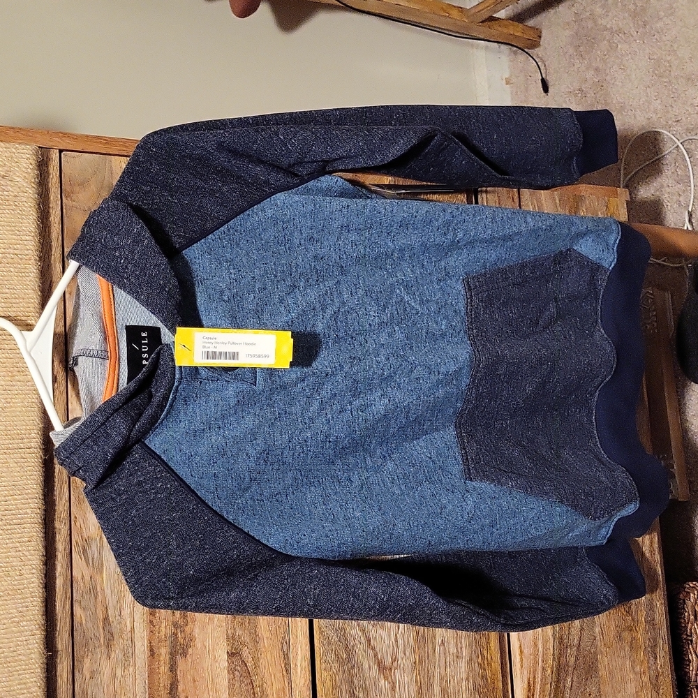 pullover hoodie